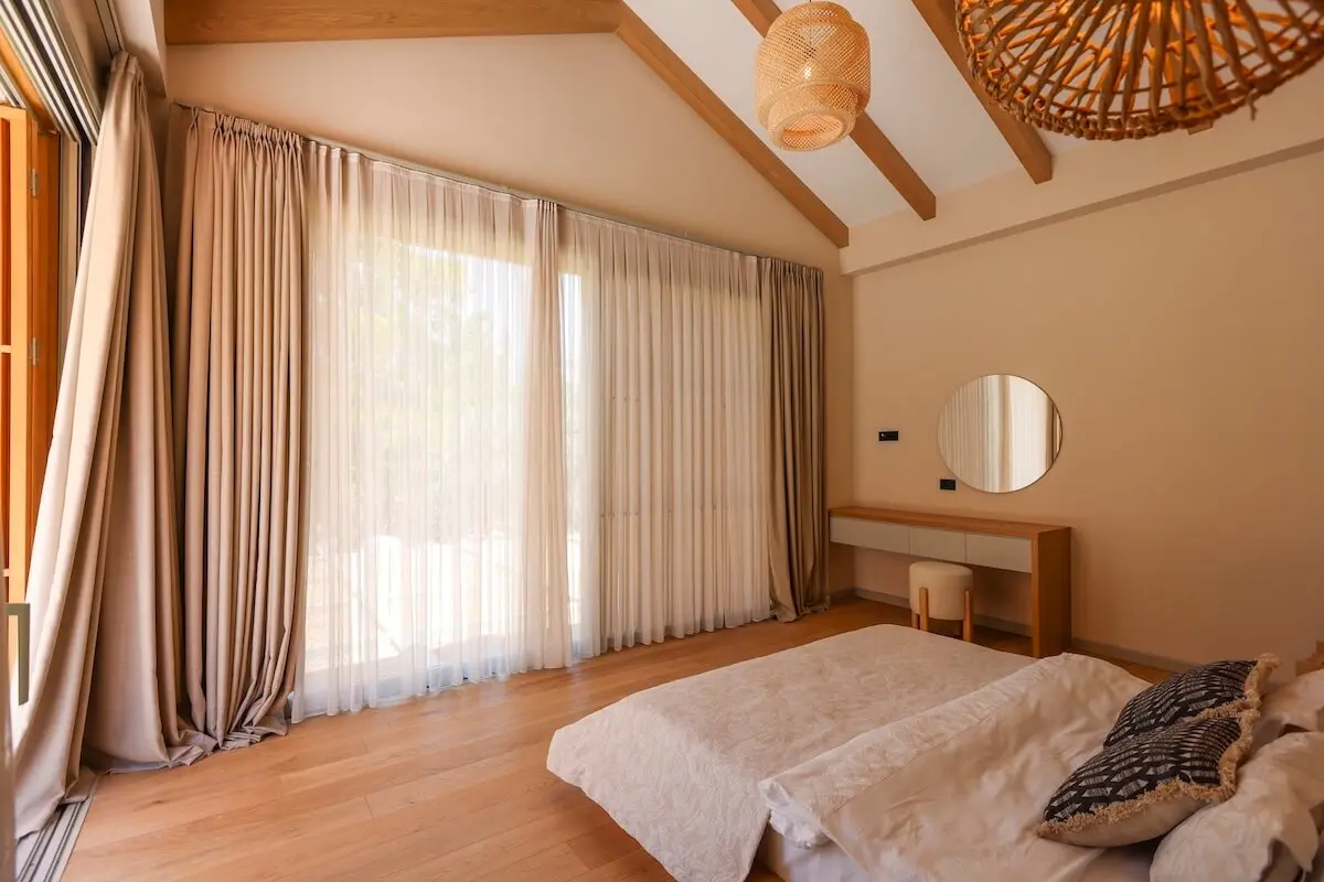 Large room